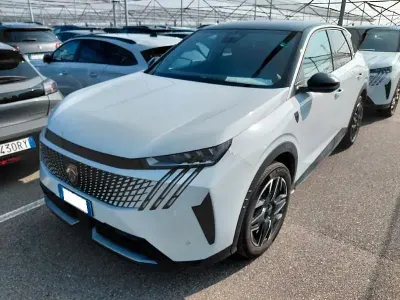 Usata Peugeot 3008 GT 135 CV (99 kW) 2025 Bianco SUV