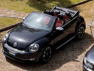 Usata VW Beetle Cabriolet 105 CV (77 kW) 2012 Nero Cabrio