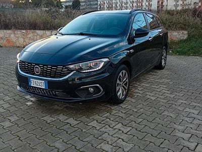 Usata Fiat Tipo Lounge 120 CV (88 kW) 2019 Nero Station wagon