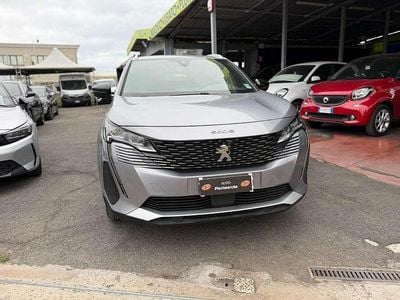 Usata Peugeot 5008 Allure 131 CV (96 kW) 2024 Grigio SUV