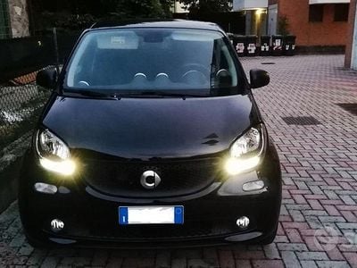 Usata Smart ForFour 71 CV (52 kW) 2018 Nero Utilitaria