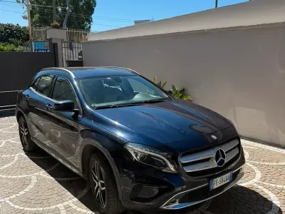 Usata Mercedes GLA200 136 CV (100 kW) 2016 SUV