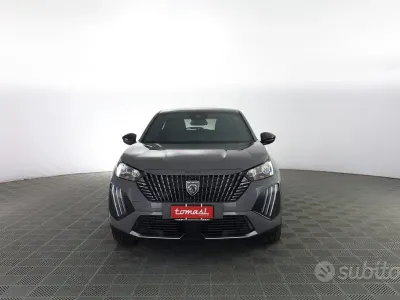 Nuova Peugeot 2008 Allure 101 CV (74 kW) 2026 Grigio SUV