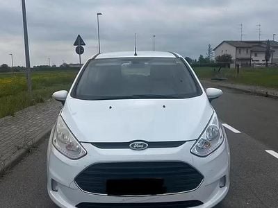Usata Ford B-MAX 75 CV (55 kW) 2014 Bianco Monovolume