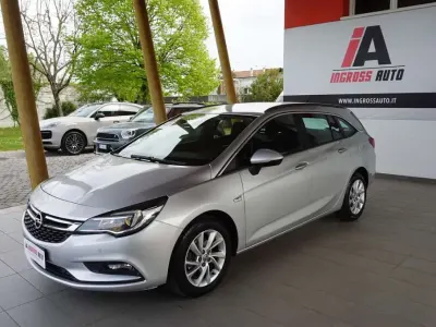 Usata Opel Astra Business 110 CV (80 kW) 2019 Argento Station wagon
