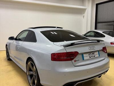 Usata Audi RS5 Ambiente 450 CV (330 kW) 2011 Bianco Coupé