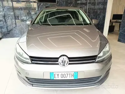 Usata VW Golf VII Business 110 CV (80 kW) 2015 Grigio Station wagon