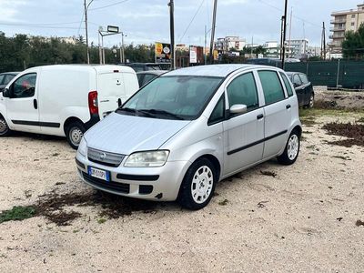 Usata Fiat Idea 70 CV (51 kW) 2008 Argento Monovolume