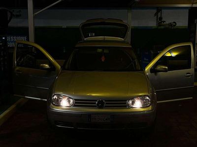 Usata VW Golf 110 CV (80 kW) 2001 Berlina