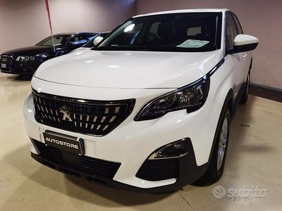 Usata Peugeot 3008 Business-Line 130 CV (95 kW) 2020 Bianco SUV