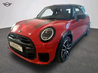 Begagnad Mini John Cooper Works 204 HK (150 kW) 2025 Röd Halvkombi