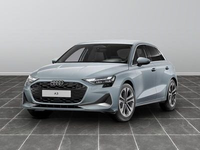 Grigio Nuova 2025 Audi A3 Advanced Berlina | 39.669 € (Buon prezzo)