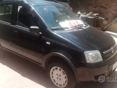 Usata Fiat Panda 4x4 60 CV (44 kW) 2009 Nero Utilitaria