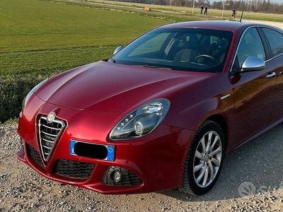 Usata Alfa Romeo Giulietta Distinctive 105 CV (77 kW) 2011 Rosso Utilitaria