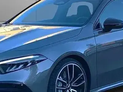 Usata Mercedes E200 Advanced 163 CV (119 kW) 2025 Nero Utilitaria