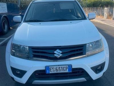 Usata Suzuki Grand Vitara 2013 Bianco SUV