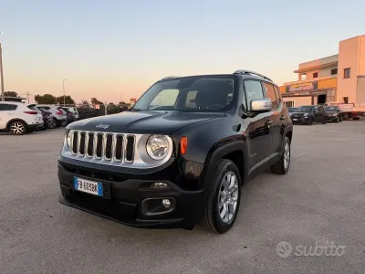 Usata Jeep Renegade Limited 120 CV (88 kW) 2015 Nero SUV