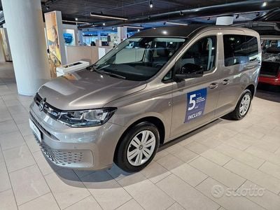 Nuova VW Caddy 102 CV (75 kW) 2025 Marrone Monovolume