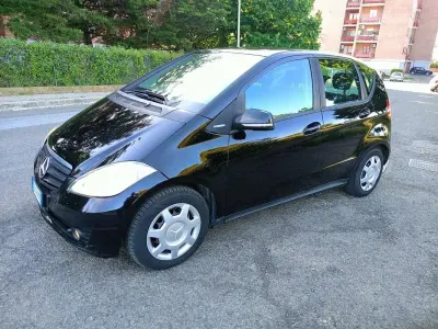 Usata Mercedes A160 Premium 82 CV (60 kW) 2010 Nero Monovolume