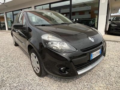 Usata Renault Clio GrandTour Luxe 101 CV (74 kW) 2009 Nero Station wagon