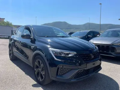 Usata Renault Arkana RS Line 145 CV (106 kW) 2023 Nero SUV