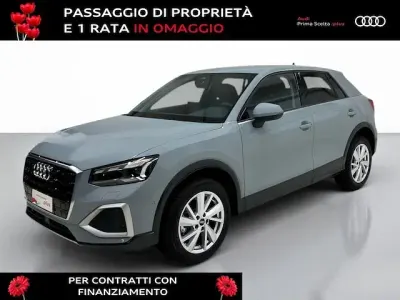 Usata Audi Q2 Advanced Plus 150 CV (110 kW) 2025 Grigio freccia perla SUV