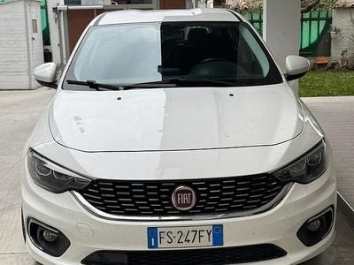 Usata Fiat Tipo Lounge 95 CV (69 kW) 2018 Bianco Berlina
