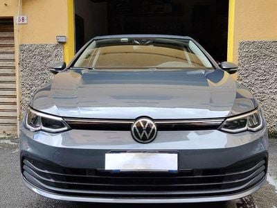Usata VW Golf VIII Life 110 CV (80 kW) 2020 Berlina