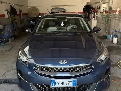 Usata Kia XCeed 136 CV (100 kW) 2019 Bluazzurro SUV