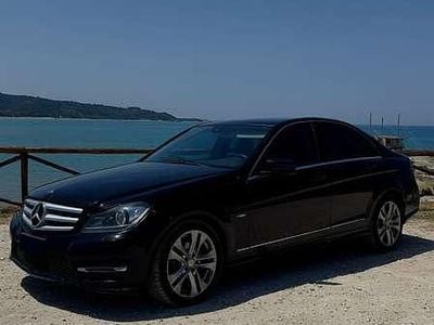 Usata Mercedes C200 Avantgarde 136 CV (100 kW) 2012 Nero Berlina