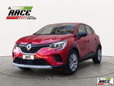 Usata Renault Captur RS Line 91 CV (66 kW) 2022 Viola SUV