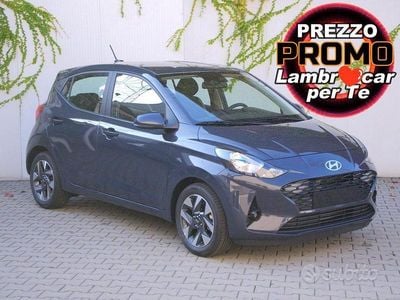 Nuova Hyundai i10 63 CV (46 kW) 2025 Grigio(met.) Utilitaria