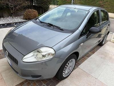 Usata Fiat Grande Punto Active 65 CV (47 kW) 2007 Argento Utilitaria