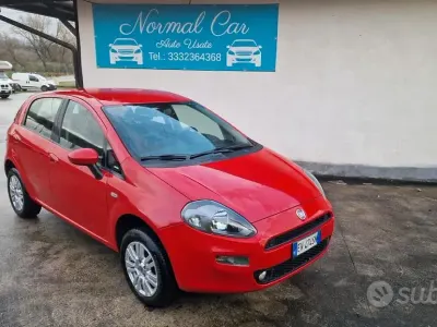 Brugt Fiat Punto Lounge 77 HK (56 kW) 2014 Rød Hatchback