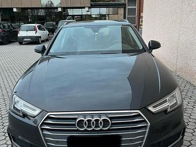 Usata Audi A4 150 CV (110 kW) 2019 Grigio Station wagon
