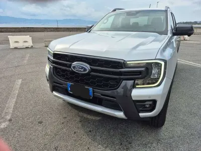 Usata Ford Ranger Wildtrack 205 CV (150 kW) 2023 Grigio Pick-up