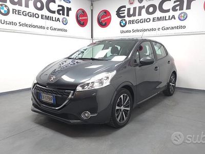 Grigio Usata 2014 Peugeot 208 Allure Utilitaria | 6999 € (Buon prezzo)