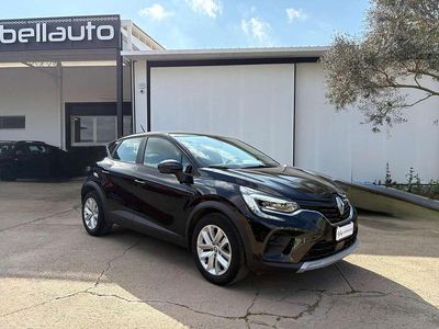 Usata Renault Captur Equilibre 101 CV (74 kW) 2024 Nero etoile SUV