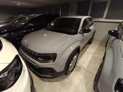 Nuova Jeep Avenger Altitude 101 CV (74 kW) 2025 Grigio SUV