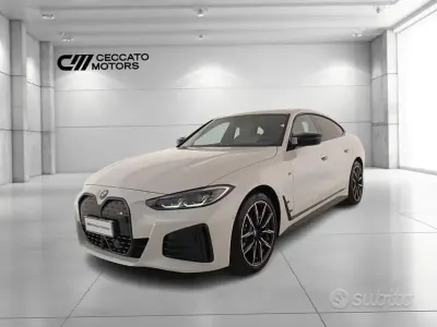 Usata BMW i4 Sport Line 400 kW (544 CV) 2024 Bianco Berlina