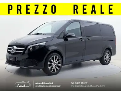 Usata Mercedes V220 Executive 163 CV (119 kW) 2022 Nero ossidiana Monovolume