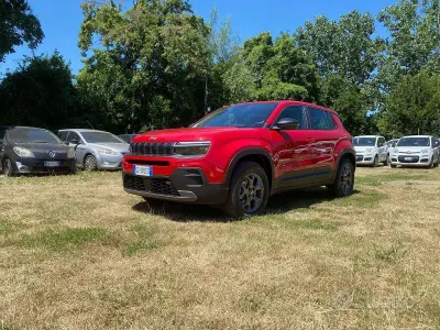 Usata Jeep Avenger Longitude 101 CV (74 kW) 2023 Solid red clear coat SUV