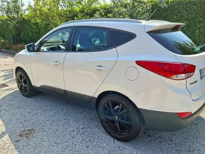 Usata Hyundai ix35 Comfort 136 CV (100 kW) 2011 Bianco SUV