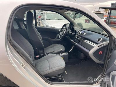 Usata 2011 Smart ForTwo Coupé Utilitaria | 5500 € (Buon prezzo)