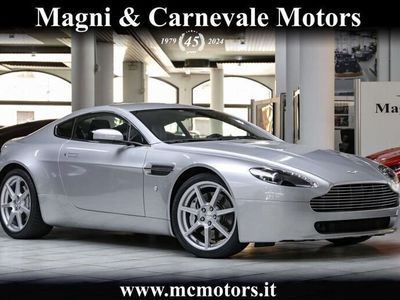 usata Aston Martin Vantage DBVANTAGE SPORTSHIFT|NAVIGATORE|CRUISE|BLUETOOTH|PDC