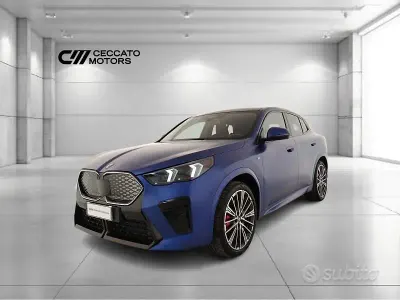 Usata BMW iX2 Comfort Edition 230 kW (313 CV) 2025 Blu SUV