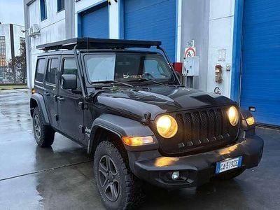 Usata Jeep Wrangler Unlimited Sport 200 CV (147 kW) 2020 SUV