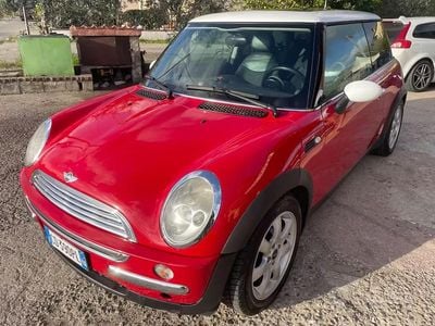 Usata Mini Cooper 116 CV (85 kW) 2002 Rosso Utilitaria