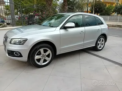 Usata Audi Q5 170 CV (125 kW) 2010 Grigio SUV