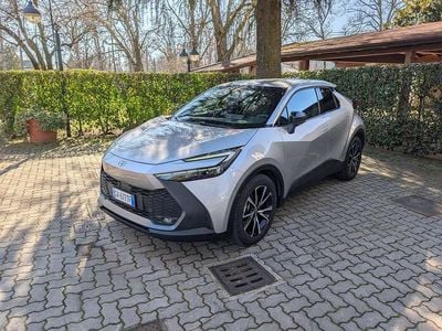 Usata Toyota C-HR Trend 152 CV (111 kW) 2024 Precious silver SUV